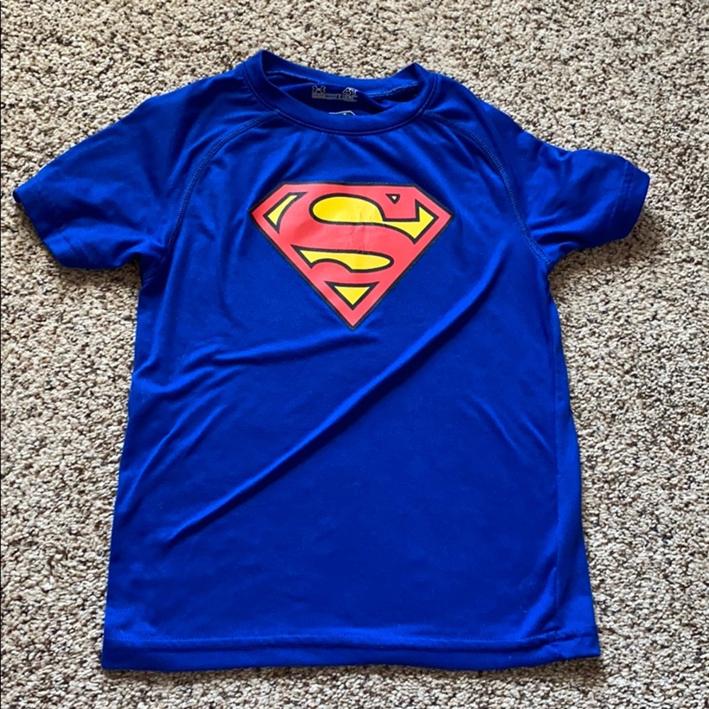 Underarmour short sleeve shirt size 4T